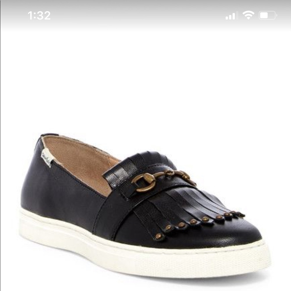 Sylvia Noster Folded Kiltie Slip on Sneakers Sz 7